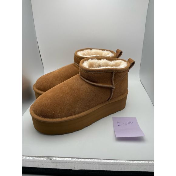 CUSHIONAIRE Women's COZY Genuine Suede pull on platform boot Chestnut 7 - Picture 2 of 6